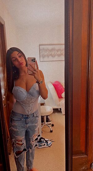 Nicole F leaked photo #53