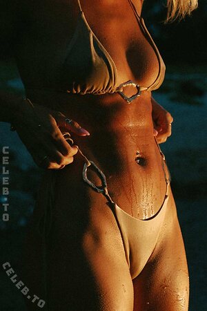 Nicole Grace photo