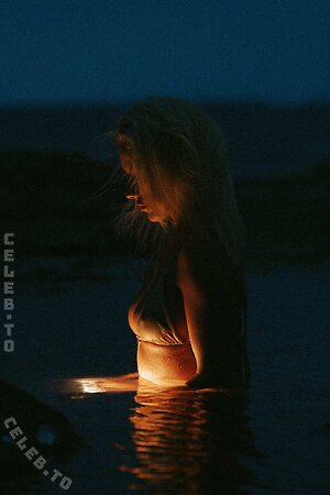Nicole Grace photo