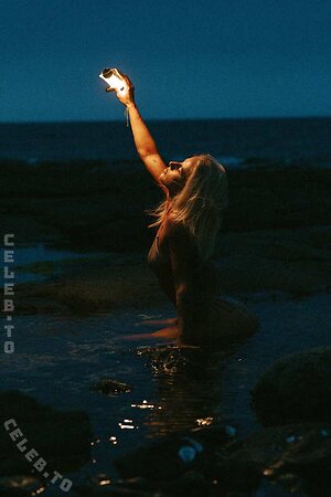 Nicole Grace photo