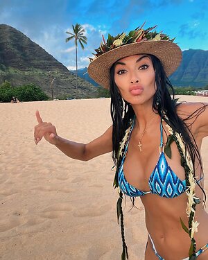 Nicole Scherzinger in bikini leaked photo #23