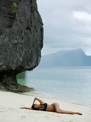 Nicole Scherzinger in bikini leaked photo #45