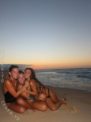 Nicolette Durazzo Nude Leaked Photo #14