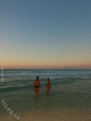 Nicolette Durazzo Nude Leaked Photo #15