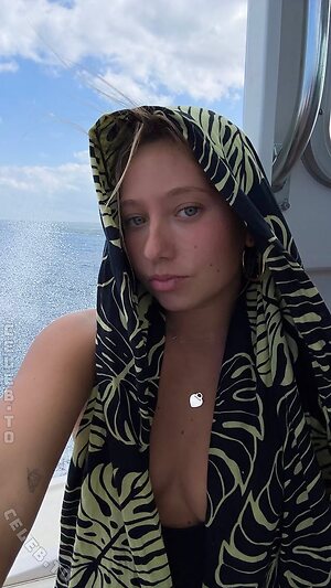 Nicolette Durazzo Nude Leaked Photo #18