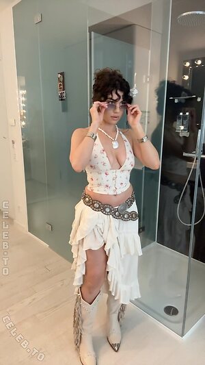 Nihan Sen Nude Leaked Photo #24