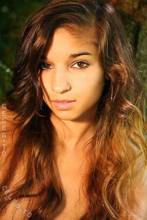 Nika Nikola photo
