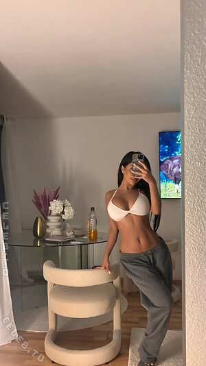 Nikkitlyy Nude Leaked Photo #28