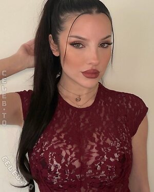 Nikoleta Milenova Nude Leaked Photo #5