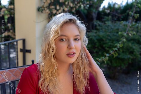 Nikoletta Queen Nude Leaked Photo #5