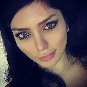 Niloufar Behboudi leaked photo #61