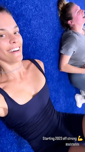 Nina Agdal Collection