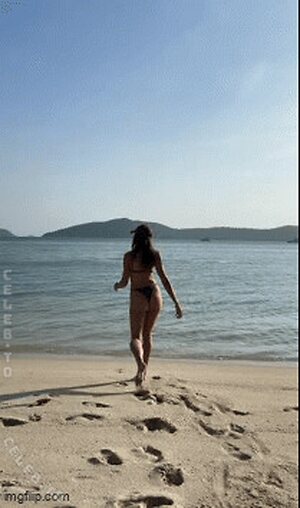 Nina Chuba Nude Leaked Photo #3