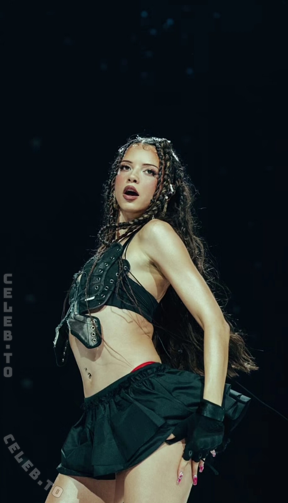 Nina Chuba photo