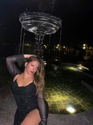 Nina Courtwright leaked photo #5