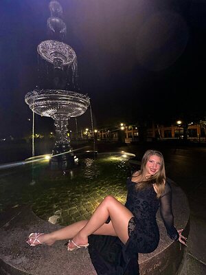 Nina Courtwright leaked photo #7