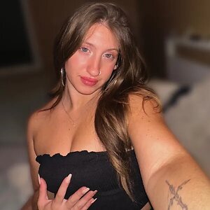 Nina Courtwright leaked photo #27