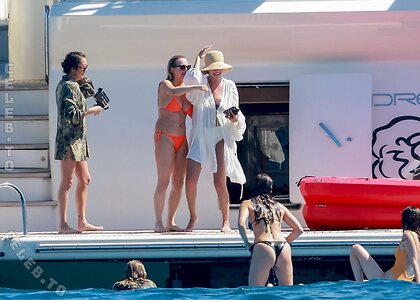 Nina Dobrev Nude Leaked Photo #15