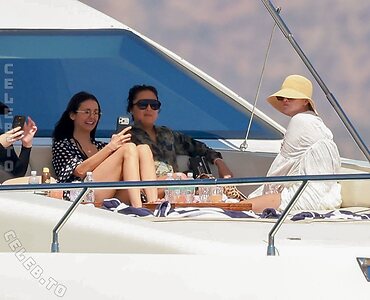 Nina Dobrev Nude Leaked Photo #25