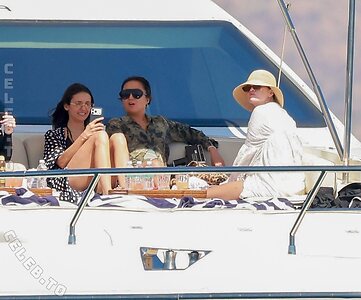 Nina Dobrev Nude Leaked Photo #29