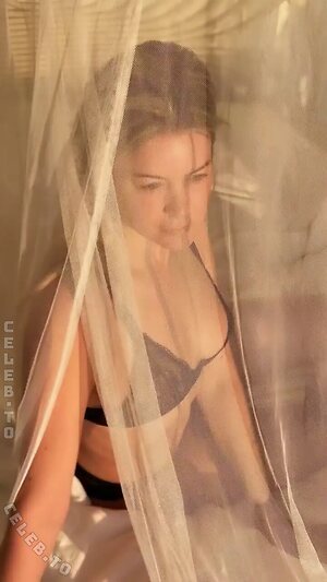 Nina Ensmann Nude Leaked Photo #18