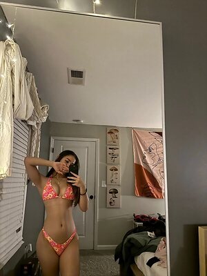 Nina Gessler leaked photo #192