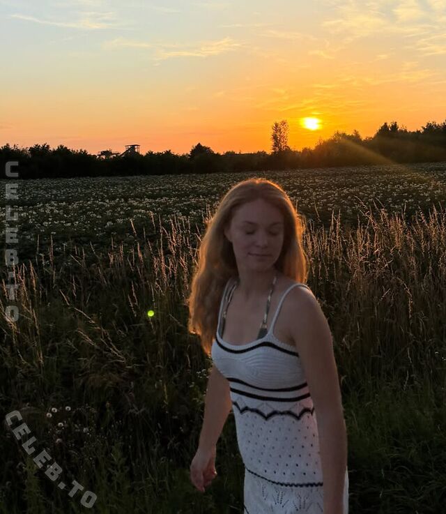 Nina Haberl leaked photos
