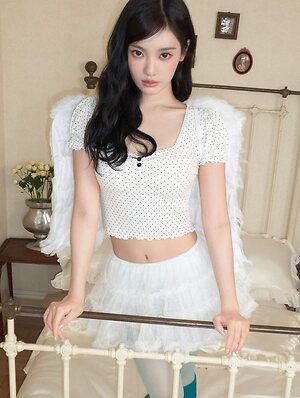 Ningning leaked photo #95
