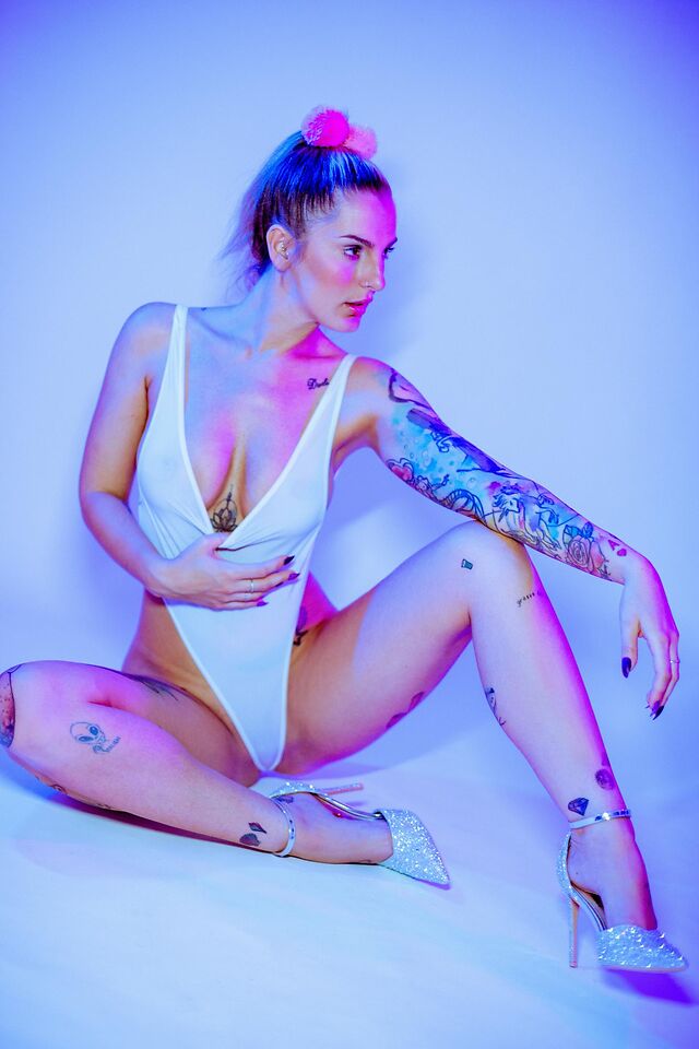 Vadász Nikolett leaked photos