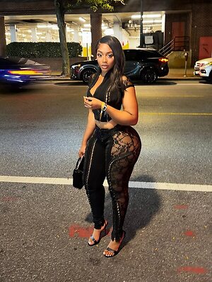 Nneka leaked photo #6