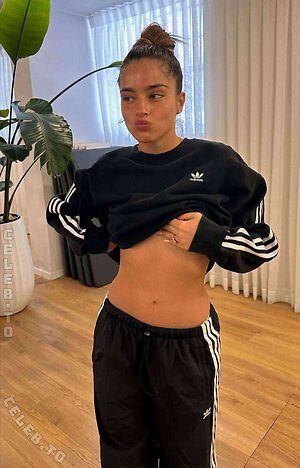 Noa Kirel Nude Leaked Photo #7