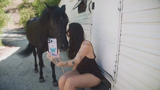Noah Cyrus leaked photo #10