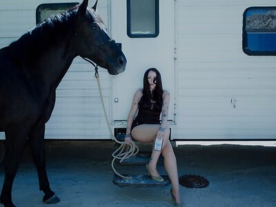 Noah Cyrus leaked photo #27