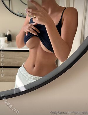 noa.mnk Nude Leaked Photo #57