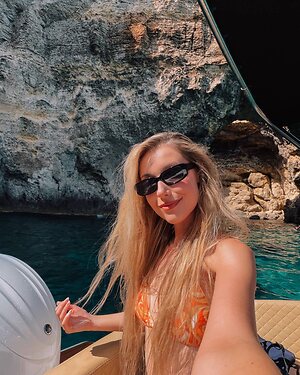 Noelle Foley leaked photo #6