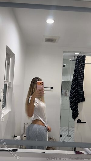 Noelle leyva Nude Leaked Photo #3