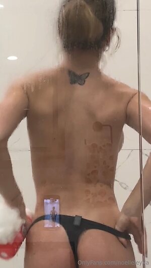 Noelle leyva leaked photo #89