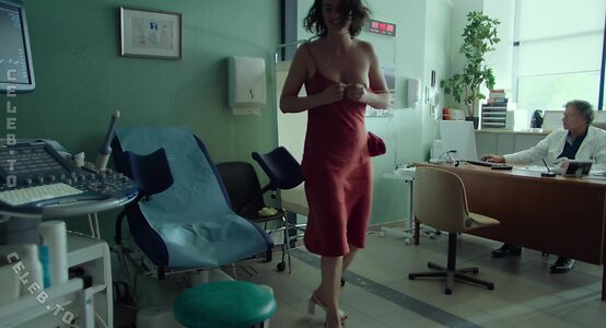 Noémie Merlant Nude Leaked Photo #14