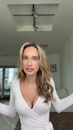 Nona kanal Nude Leaked Photo #23