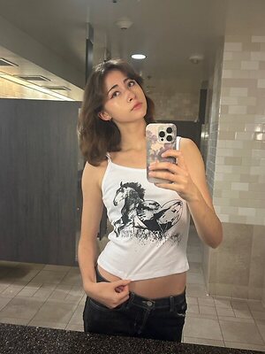 normalfunnygirl Liz leaked photo #3