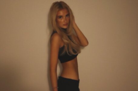 Norwegian Bombshell Ellie Olivia leaked photo #7