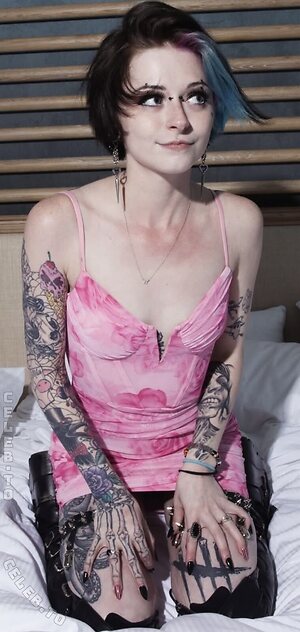 noteasybeinwheezy Nude Leaked Photo #5