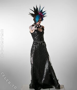 noteasybeinwheezy Nude Leaked Photo #15