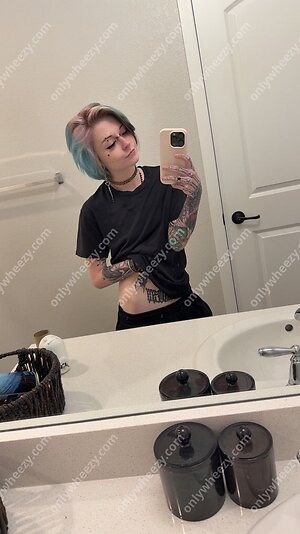 noteasybeinwheezy leaked photo #72