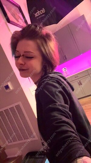 wheezy whee leaked photos