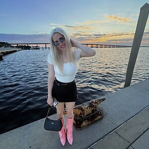 noturavgbl0nde leaked photo #21