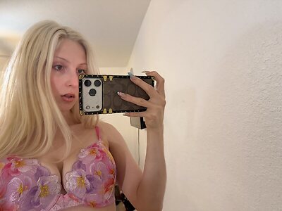 noturavgbl0nde leaked photo #49