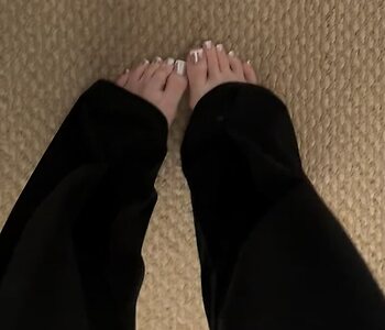 noturavgbl0nde Nude Leaked Photo #77