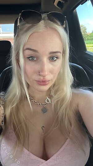 Not.your.jil leaked photo #13