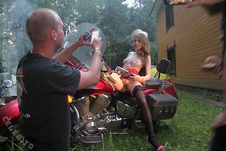 Nude in Public Nude Leaked Photo #47